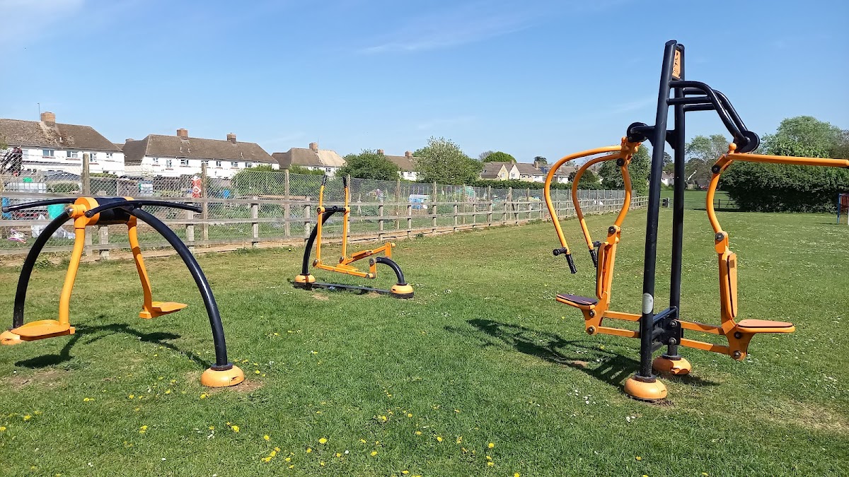 Cirencester Outdoor Gym — photo 1